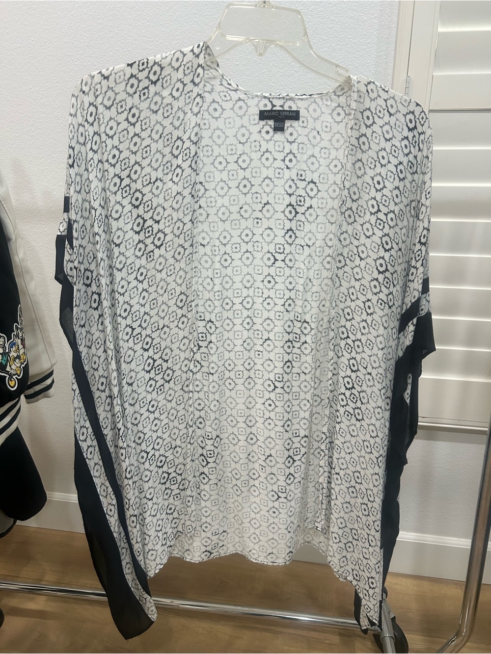 Mario Serrani White and Black Floral Kimono Jacket